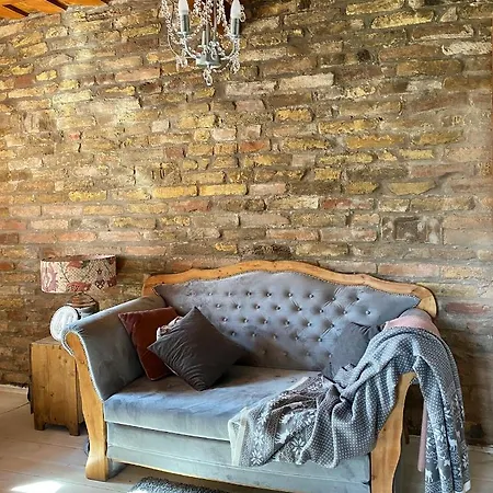 Pusztafarm Boutique Countryside Retreat With Wellness 6 To 8 Guests בית חווה Fulophaza