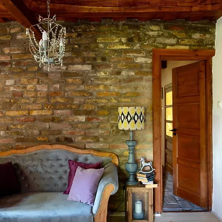 Pusztafarm - Boutique Retreat With Wellness 6 To 8 Guests Alojamento de Turismo Rural