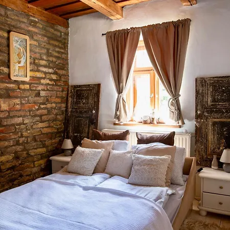 Alojamento de Turismo Rural Pusztafarm - Boutique Retreat With Wellness 6 To 8 Guests *