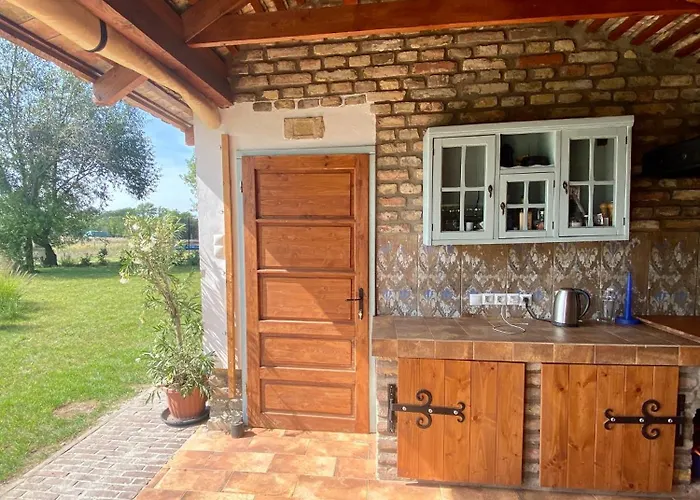 Vakantieboerderij Pusztafarm - Boutique Retreat With Wellness 6 To 8 Guests Fulophaza